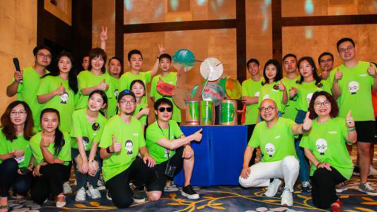 得高樂舞季活力開啟，13位設(shè)計大師樂舞挑戰(zhàn)燃炸三亞 b