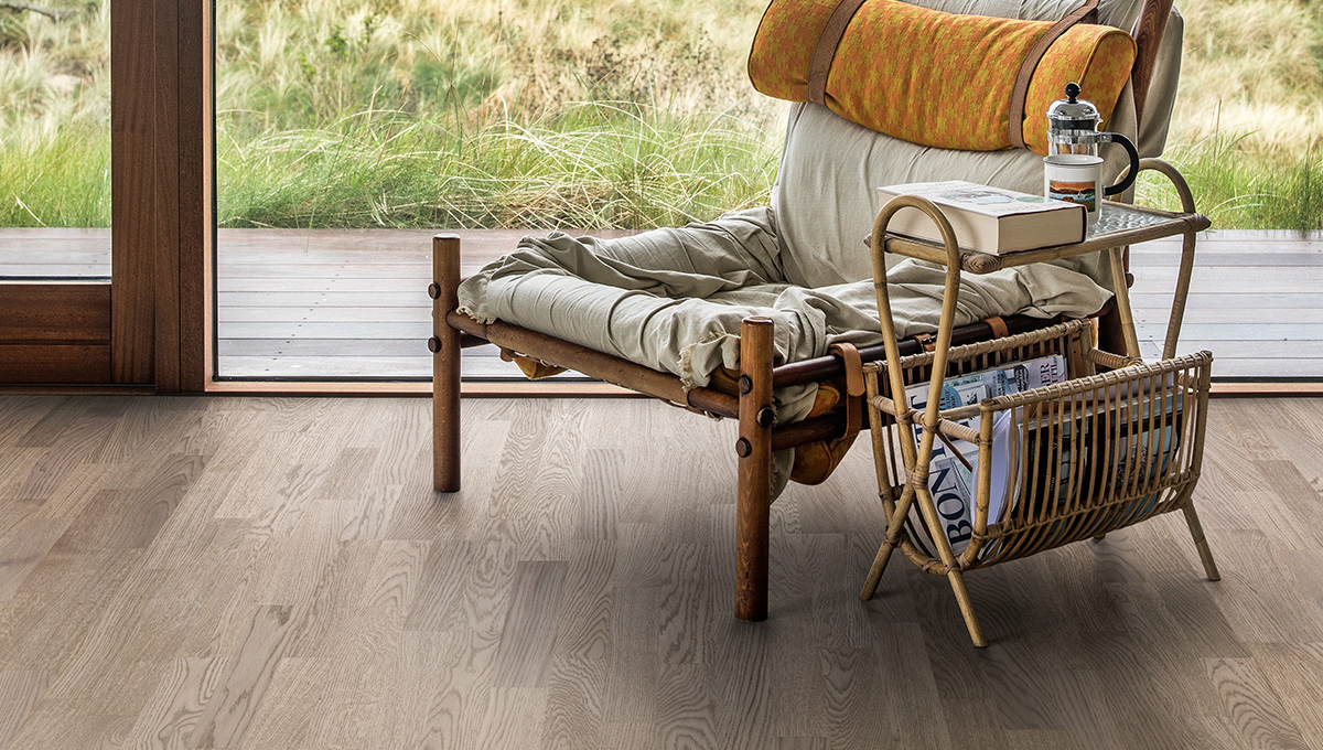 實(shí)木復(fù)合地板得高品牌打造寒冬暖窩家居？ 3